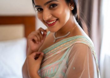 1 हजार रूपए में 10 मिनट के लिए कपड़े उतारूंगी, शादीशुदा महिला ने कुंवार लड़के को फंसाया और फिर खेला गंदा खेल