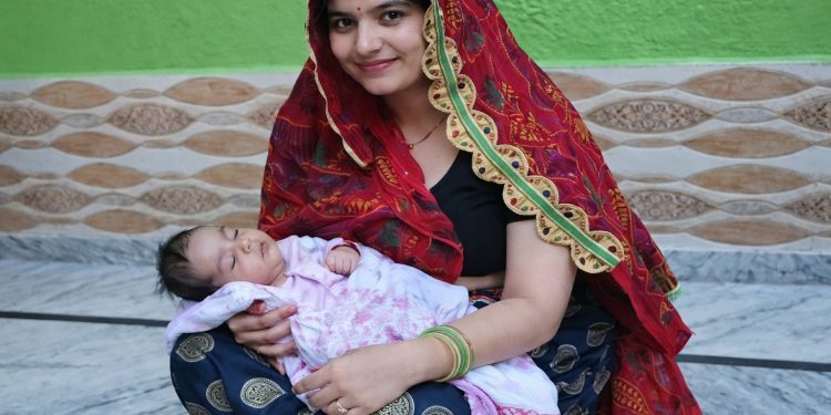 22 साल की उम्र में कलेक्टर बनीं राजस्थान की मोनिका यादव, पति भी हैं IAS, जानिए संघर्ष की पूरी कहानी