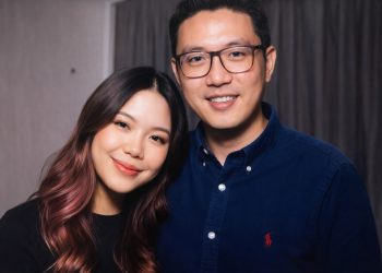 पॉश फ्लैट में शराब पार्टी कर रही ये लड़की अचानक चाकू लेकर बॉयफ्रेंड की छाती पर चढ़ बैठी, फिर..