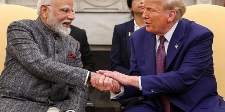 मैं उनका बहुत बड़ा फैन, भारत मुझ पर 100% भरोसा कर सकता है.. ट्रम्प ने मोदी को महान बताया, जानें क्या बोले अमेरिकी राष्ट्रपति