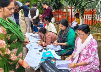वोटर आईडी में गलती सुधारना अब हुआ बेहद आसान! मिनटों में देखें आपका नाम है या नहीं