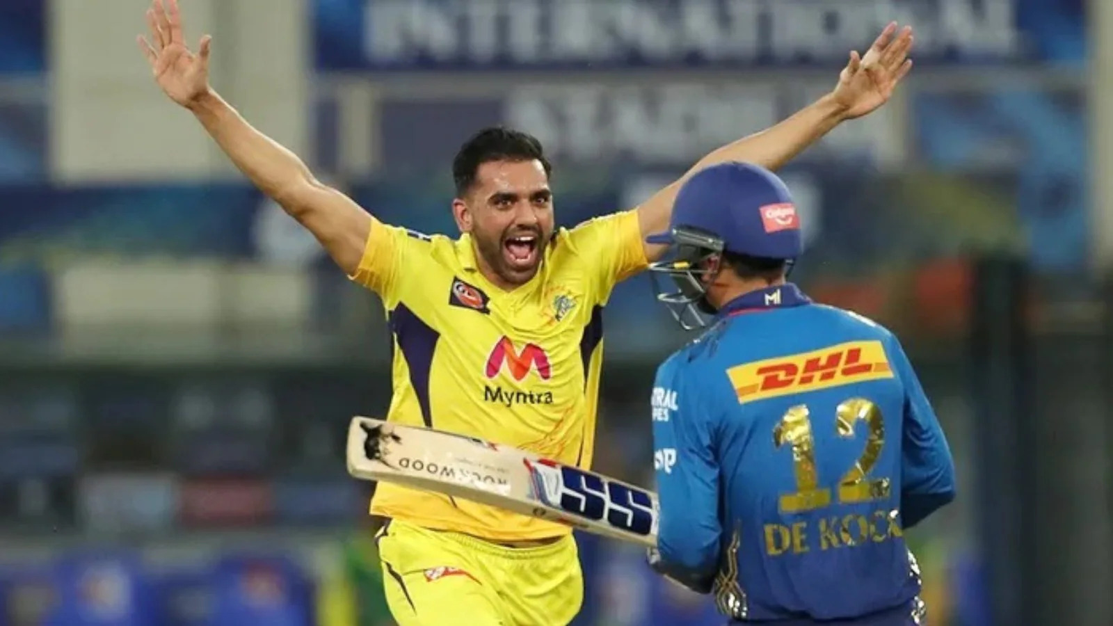 IPL 2022: चेन्नई सुपरकिंग्स को बड़ा झटका, तेज गेंदबाज दीपक चाहर पूरे आईपीएल सीजन से बाहर