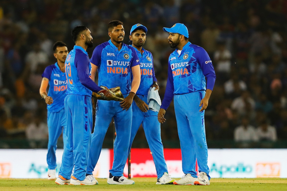 IND vs AUS 1st T20I Highlights: पहले टी20 में ऑस्ट्रेलिया ने मारी बाज़ी, 4 विकेट से टीम इंडिया को दी शिक्सत