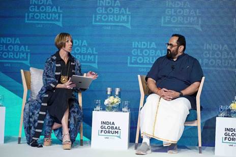 संयुक्त अरब अमीरात के दुबई में आयोजित इंडिया ग्लोबल फोरम में राज्यमंत्री राजीव चंद्रशेखर