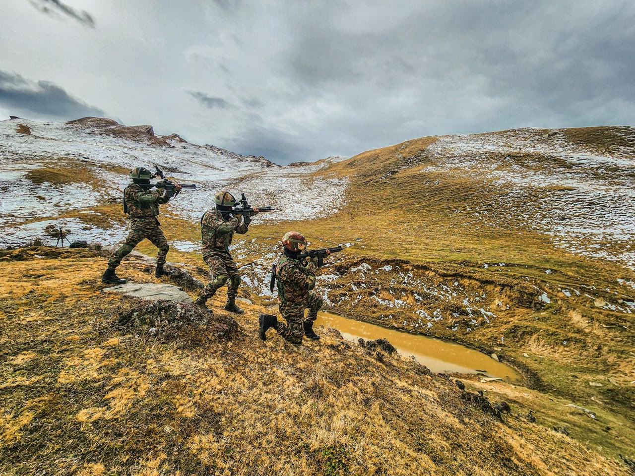 सेना दिवस पर सैन्य कर्मियों को पीएम मोदी ने दी शुभकामनाएं