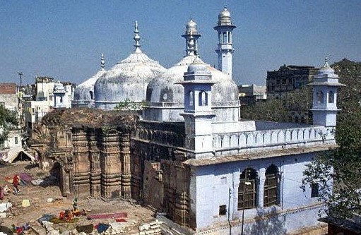 ज्ञानवापी केस के मामले में हिंदू पक्ष ने लगाई सुप्रीम  कोर्ट में  याचिका,जाने क्या है पूरा मामला