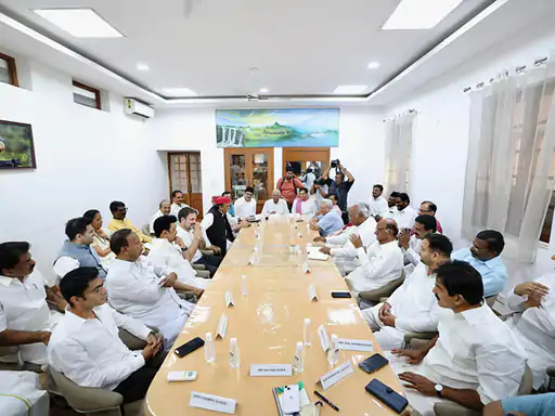 I.N.D.I.A ब्लॉक का क्या होगा:TMC ने किया दावा- बीजेपी के सांसद-विधायक हमारे संपर्क में; राउत ने भी किया ये इशारा