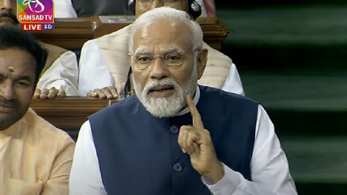इमरजेंसी को लेकर पीएम मोदी ने कांग्रेस को घेरा, पीएम ने की स्पीकर ओम बिरला के भाषण की तारीफ