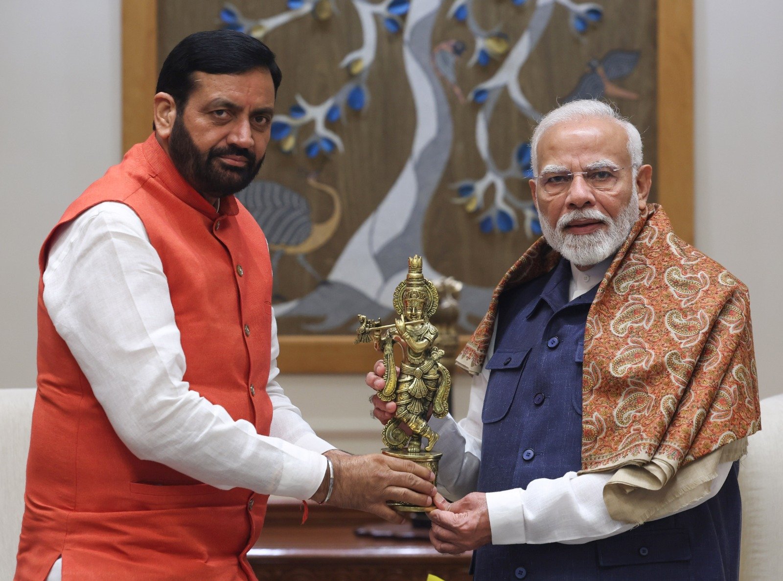 ‘कौन होगा हरियाणा का मुख्यमंत्री?’ पीएम मोदी से मिले नायब सिंह सैनी, सीएम बनने के सवाल पर मुस्कुरा कर दिया ये जवाब