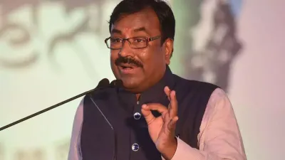 कौन होगा महाराष्ट्र का मुख्यमंत्री: इस बीजेपी नेता ने कर दिया बड़ा खुलासा, शपथग्रहण में पीएम मोदी भी होंगे शामिल