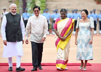 फिलीपींस के राष्ट्रपति का भारत दौरा, राष्ट्रपति भवन में हुआ स्वागत, पीएम मोदी के बुलावे पर आए हैं प्रेसिडेंट