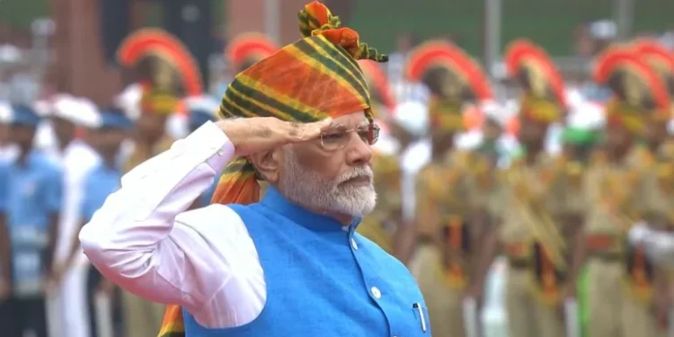 पीएम मोदी बनाएंगे इतिहास, लगातार 12वीं बार लाल किले में  लहराएंगे तिरंगा:तोड़ेंगे सभी गैर–कांग्रेसी PM का रिकॉर्ड