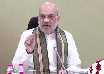 किश्तवाड़ में बादल फटा, जम्मू  कश्मीर सीएम उमर अब्दुल्ला ने की गृहमंत्री अमित शाह से बात, मिला मदद का भरोसा