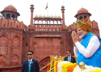 15 अगस्त पर लाल किले से पीएम मोदी का संबोधन, भाषण लाइव सुनने के लिए लगेगा इतना टिकट, जानें कैसे होगी बुकिंग