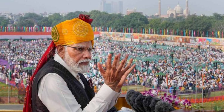 लखपति दीदियां बनेंगी पीएम मोदी की मेहमान, 15 अगस्त पर महिलाएं होंगी वीआईपी गेस्ट