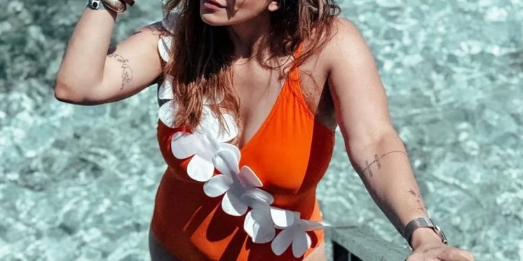 इस मुस्लिम एक्ट्रेस ने की थी 8 साल छोटे हिंदू एक्टर से शादी, रील के भतीजे से हो गया था इश्क