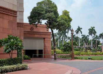 संसद का एक पेड़ बना पीएम मोदी की सुरक्षा के लिए खतरा, फिर SPG ने लगाया ये जुगाड़