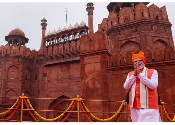 लालकिले से बोले- पीएम मोदी, मुझे गर्व है कि देश के 300 से ज़्यादा स्टार्टअप सिर्फ अंतरिक्ष क्षेत्र में  कर रहे हैं काम