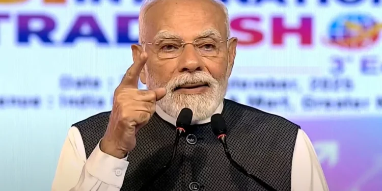 पीएम मोदी ने नोएडा में किया किया इंटरनेशनल ट्रेंड शो का उद्घाटन, यूपी के लिए किए कई ऐलान
