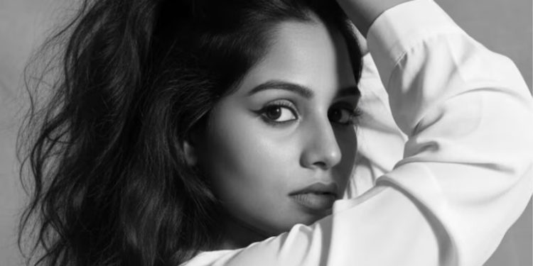 मेरे बॉयफ्रेंड के पास मेरे गंदे वीडियो थे.. खूबसूरत गर्लफ्रेंड कैसे बनी कातिल, पढ़ें पूरी कहानी.!