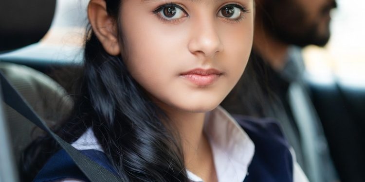 बाप ने किया बेटे की दोस्त से रेप, स्कूल जाते हुए कार में दी थी लिफ्ट, फिर ऐसे पकड़ाया