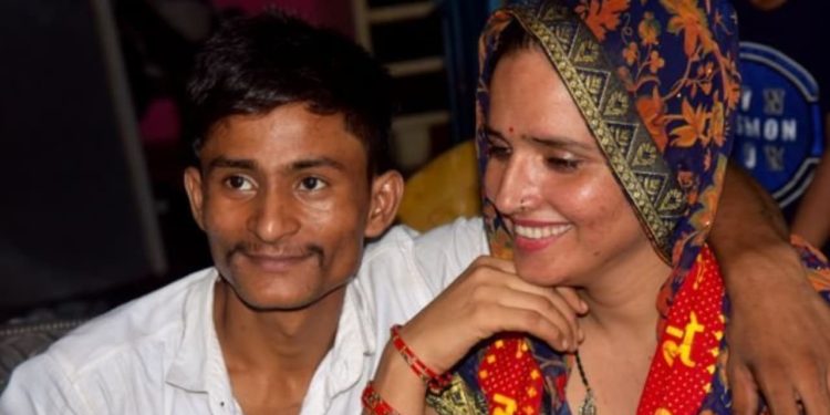 सीमा हैदर के नोएडा वाले घर पहुंची BLO की टीम, किस-किसने भरा SIR फॉर्म, जानें पूरी डिटेल