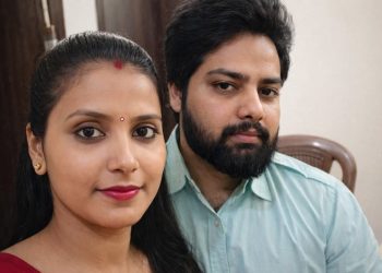 सरप्राइज देने घर पहुंचा मंगेतर, आधे कपड़ों में आरक्षक के साथ थी होने वाली बीवी, मंगेतर ने दी जान अब 24 दिन बाद केस दर्ज