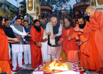 गीता प्रेस के कार्यक्रम में शामिल हुए अमित शाह, ऋषिकेश में बोले- केदारनाथ का पुनरुद्धार किया, इन धामों को करेंगे  रेनोवेट