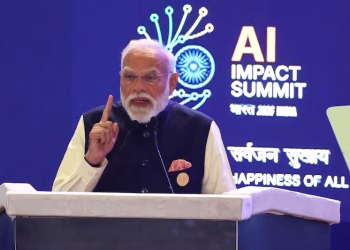 पीएम मोदी ने दुनिया के सामने पेश किया AI का Manav विजन, जानिए इसके बारे में सबकुछ