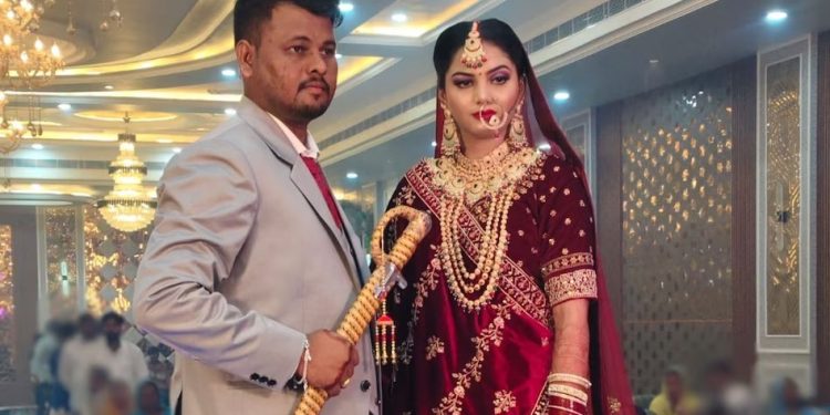 शादी के तीन महीने बाद पत्नी ने कराई की हत्या, पति के हर कदम पर नजर रखता था आशिक, हसबैंड को घुमाने ले गई थी, पढ़िए पूरी कहानी