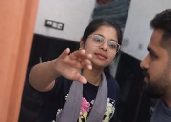 वैलेंटाइन वीक पर वायरल वीडियो: एक्स्ट्रा क्लास के बहाने मुस्लिम बॉयफ्रेंड के साथ पकड़ी गई हिंदू छात्रा, फिर..!