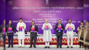 रायपुर में नक्सलवाद पर अमित शाह की हाईलेवल मीटिंग, गृहमंत्री ने की इंटेलिजेंस इनपुट्स की समीक्षा, सैन्य सुरक्षा के DGP भी मौजूद