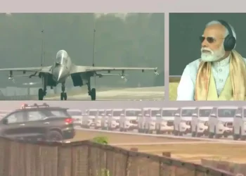 पहली बार नेशनल हाइवे पर हुई PM के विमान की लैंडिंग, डिब्रूगढ़ पहुंचे प्रधानमंत्री मोदी