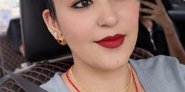 शादीशुदा महिला नेता आंचल का था एक्सट्रा मैरिटल अफेयर, गुस्से में आकर बॉयफ्रेंड ने जो किया, रोता रह गया पति