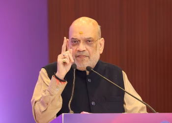 असम के सोनीतपुर में गरजे गृहमंत्री अमित शाह, कहा- हर घुसपैठिए की पहचान कर हटाएंगे