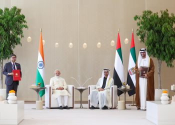 भारत-UAE के बीच LPG सप्लाई पर हुआ समझौता, पीएम मोदी के प्लेन को दी गई F-16 फाइटर जेट से सुरक्षा