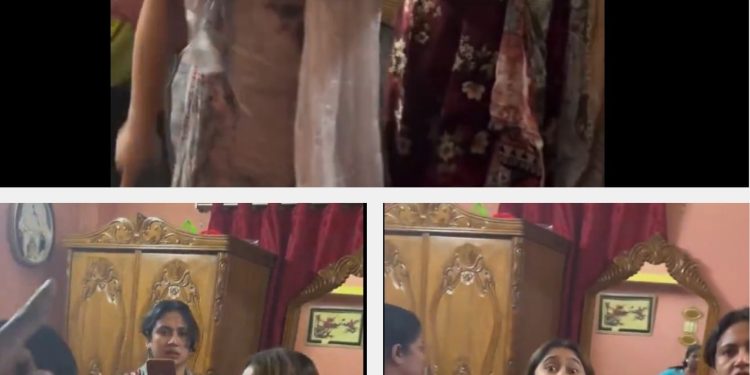 साड़ी बेचने आए युवक के सामने कपड़े उतारने लगी घर की महिलाएं, हाईवोल्टेज ड्रामे का ये वीडियो खूब हो रहा वायरल