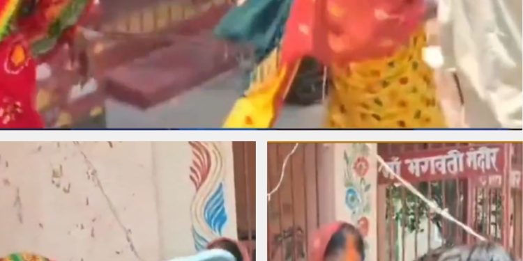 चार बच्चों की मां को पति के दोस्त से हुआ प्यार, दोनों ने रचाई शादी, सास ने चप्पल मारते हुए घर से निकाला