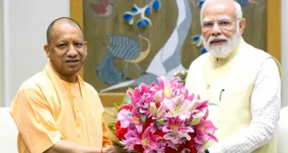 UP को मिला पीएम मोदी के विजन का फायदा.. सीएम योगी ने की मोदी सरकार की जमकर तारीफ, गिनाई उपलब्धियां