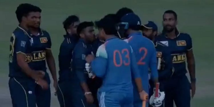 Vaibhav Suryavanshi Controversy: प्रिय वैभव सूर्यवंशी… हमें आपकी बल्लेबाजी चाहिए बदतमीजी नहीं, श्रीलंकन खिलाड़ी को 15 साल के क्रिकेटर ने दिया धक्का, हो रही अलोचना