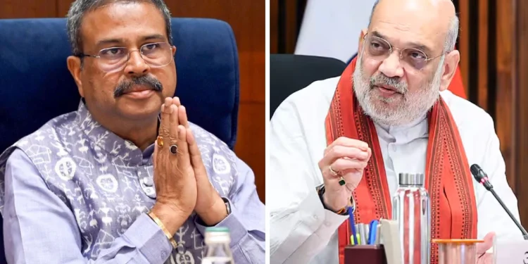 इस्तीफे के बाद धर्मेंद्र प्रधान के घर मंत्रियों का जमावड़ा, अमित शाह, पीयूष गोयल समेत कई दिग्गज पहुंचे