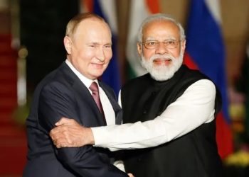 PM Modi Russia Ukraine War: पुतिन दबाने ही वाले थे परमाणु बम का बटन, पीएम मोदी ने रोका, जानिए कैसे असंभव किया महाविनाश