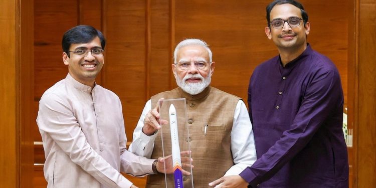 Skyroot Aerospace Vikram-1: PM मोदी से मिले स्काईरूट के फाउंडर, फ्यूचर प्लानिंग सुनकर जताई खुशी, जानिए क्या बातचीत हुई