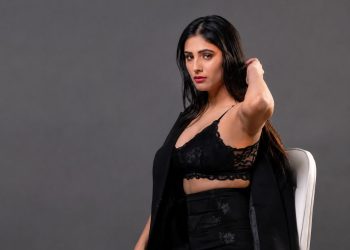 Karan Kundrra Controversy:  ‘मुझे किस किया, फिर जोर से थप्पड़ मारा’, टीवी एक्ट्रेस सान्वी ने करण कुंद्रा पर लगाया गंभीर आरोप, रोते हुई ये बताया.!