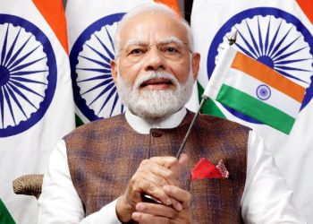 NDA की बैठक में PM मोदी के हाथों में तिरंगा, वंदे मातरम् के लगे नारे, मंगल मिलन कार्यक्रम का वीडियो वायरल