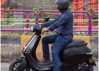 ₹60 हजार की इस स्कूटी पर फिदा हुए लोग, सिर्फ ₹42 में चलेगी 212KM, जानिए फीचर्स
