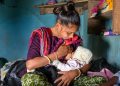 आखिर कोशिश भी हुई नाकाम, मां का दूध लैब में नहीं बना पाए वैज्ञानिक, जानिए हर बार कहां अटक जाते हैं?
