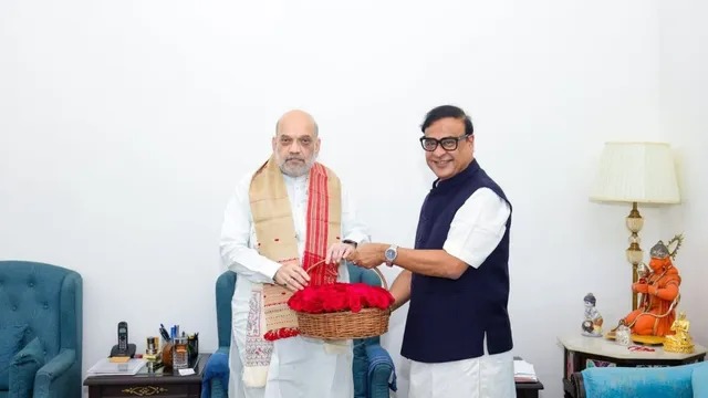Assam Flood Response: असम में बाढ़ और पुनर्वास के बीच सीएम हिमंत बिस्वा सरमा ने की गृह मंत्री अमित शाह से मुलाकात