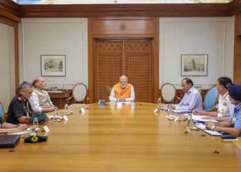 मोदी सरकार करेगी ऐतिहासक बदलाव, डिफेंस डील अगर छोटी, तो कैबिनेट छूट मिले, बढ़ेगी सेना की ताकत