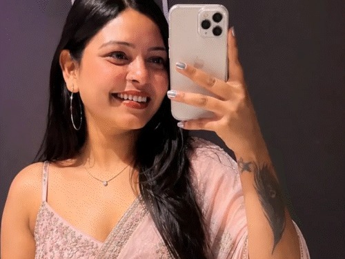 कमरे में पड़ी थी पत्नी की लाश, साली को कमरे में बंद कर भागा पति, डेढ़ साल पहले हुई थी लव मैरिज